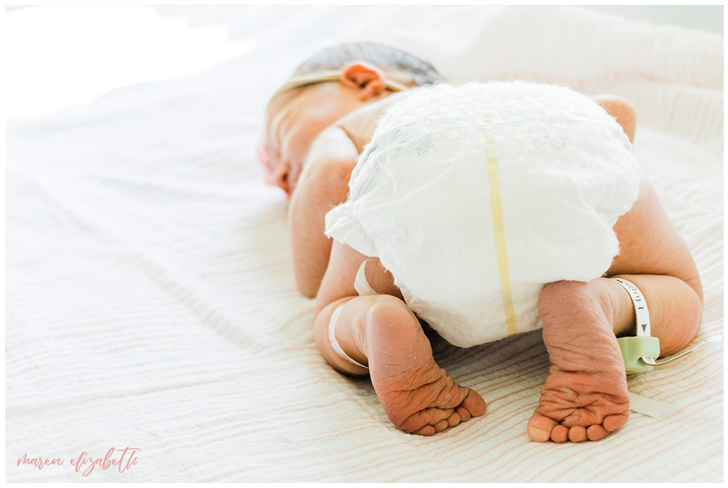 What is a Fresh 48? | It's a session that takes place at your delivery location within the first 48 hours of baby's life. It will help you remember your thoughts and feelings and the little things about your newborn that quickly fade. | Arizona Birth Photographer | Maren Elizabeth Photography
