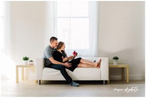 This newborn pictures session was shot at the White Space Studio in Provo, UT. I love the airyness of this studio space and would definitely go back. | Gilbert, AZ Photographer | Maren Elizabeth Photography