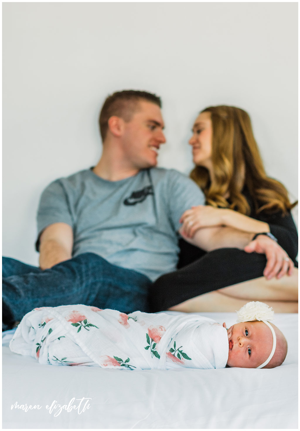 This newborn pictures session was shot at the White Space Studio in Provo, UT. I love the airyness of this studio space and would definitely go back. | Gilbert, AZ Photographer | Maren Elizabeth Photography