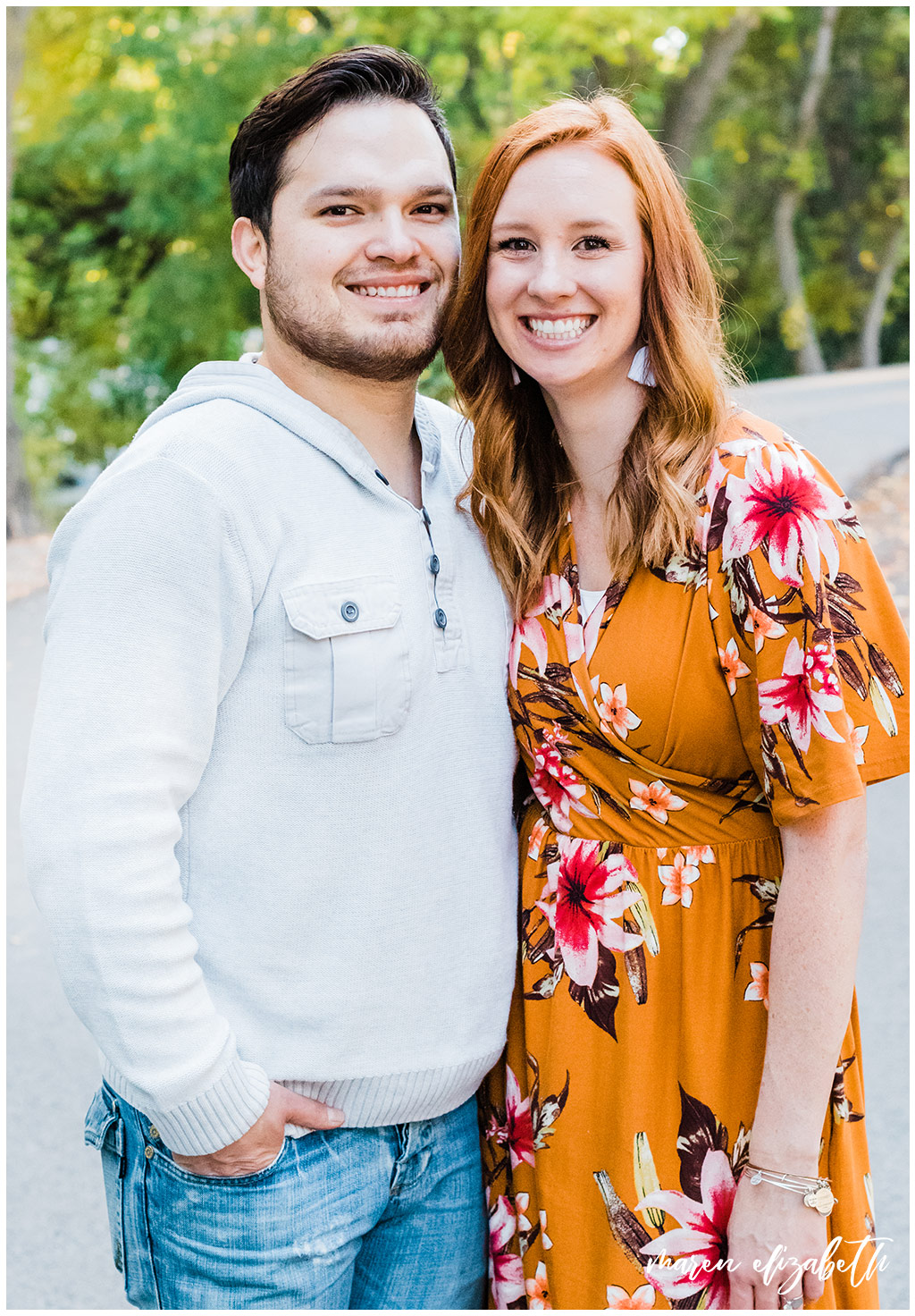 Utah Fall Mini Sessions 2018 | Did you know October is the busiest month for family pictures in utah? It's because everyone wants the fall colors in our canyons. Make sure you plan ahead to schedule your family picture session timed perfectly with the best fall colors. | Maren Elizabeth Photography | Utah Photographer