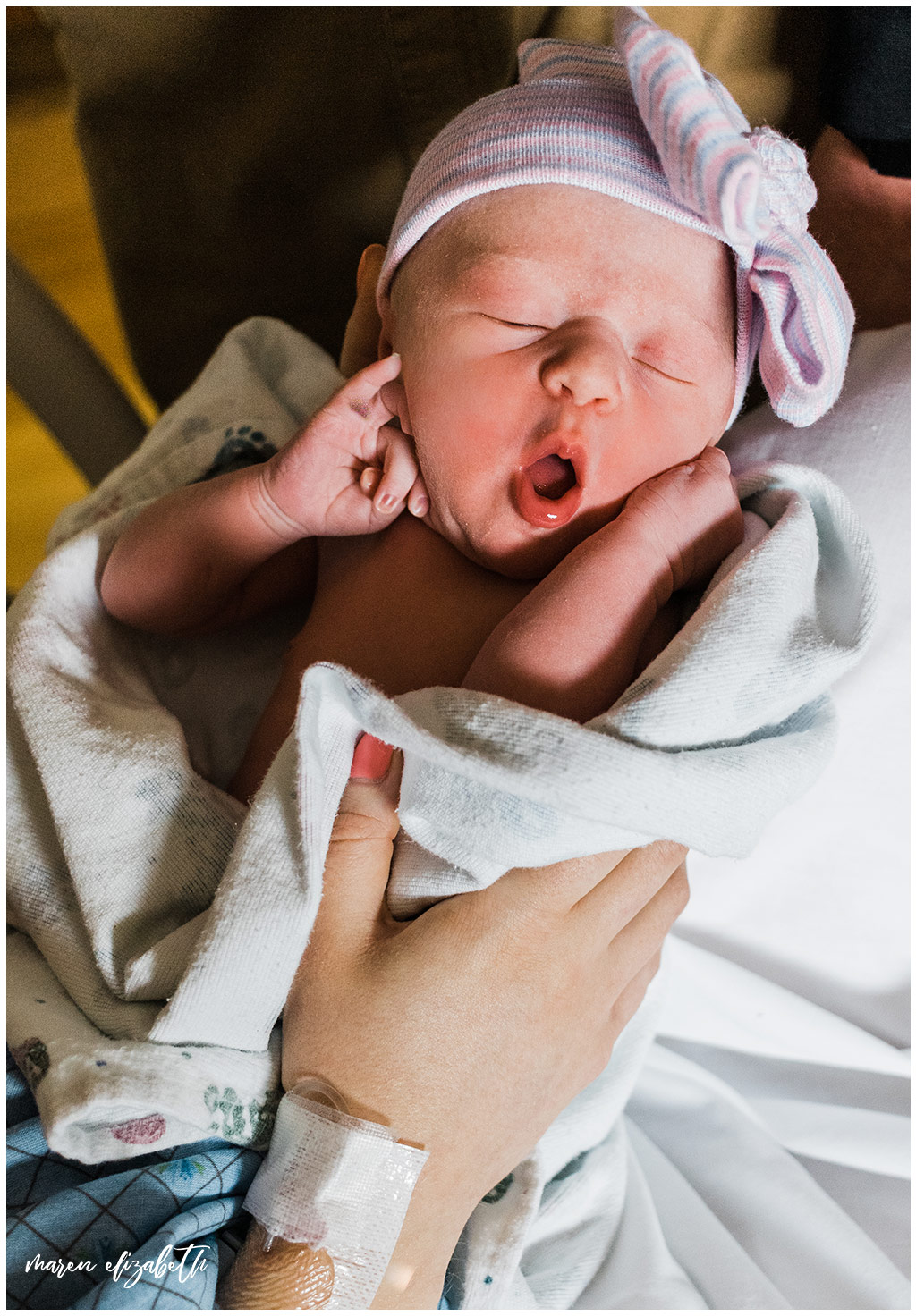 Fresh 48 Pictures at American Fork Hospital in Utah minutes after Baby M's birth. Maren Elizabeth Photography | Arizona Photographer. 