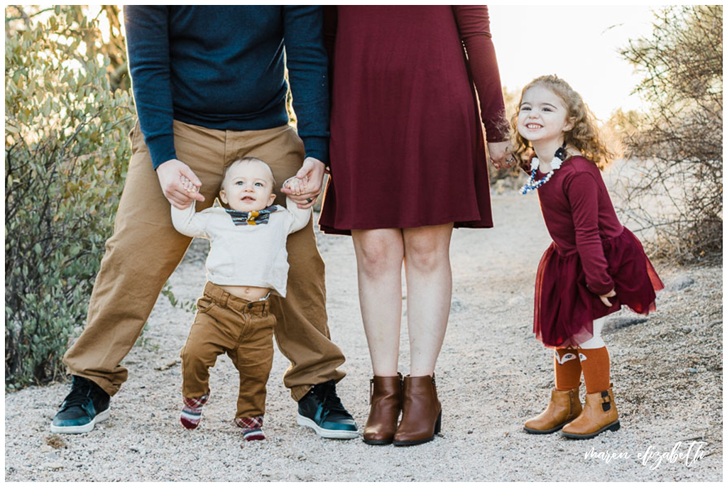 What to Wear for Family Pictures | Navy & Maroon | Maren Elizabeth Photography