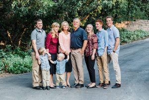 Utah extended family pictures by Maren Elizabeth Photography taken in a neighbor's driveway. Beautiful photo locations can be found anywhere if you get creative. | Arizona Family Photographer