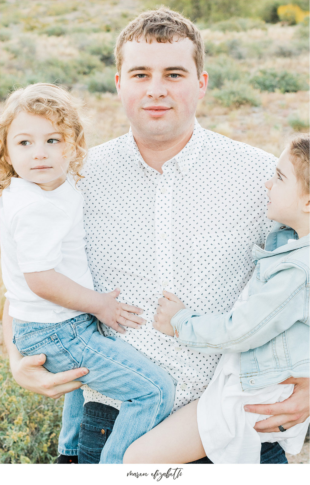 Sunrise family pictures session of a family of four at the San Tan Mountain Regional Park in Queen Creek, AZ. | Arizona Family Photographer | Maren Elizabeth Photography