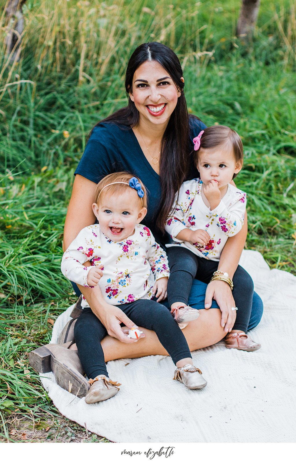 Family of six family photos at Provo Orchard in the Fall. Arizona Family Photographer | Maren Elizabeth Photography.