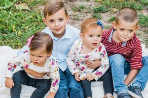 Family of six family photos at Provo Orchard in the Fall. Arizona Family Photographer | Maren Elizabeth Photography.