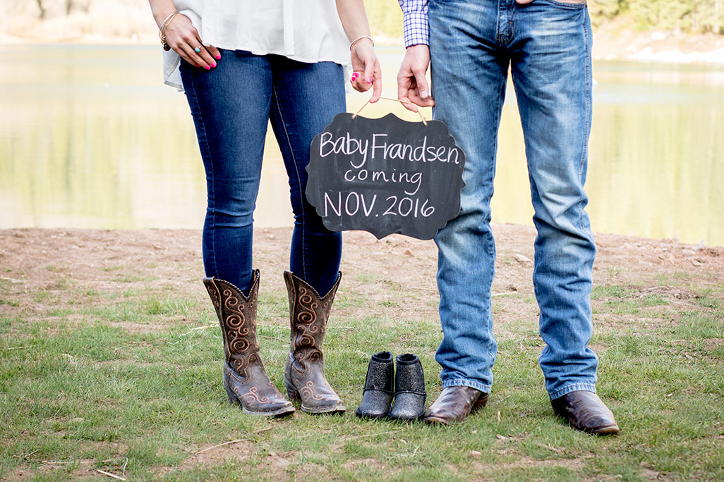 A pregnancy announcement photo shoot at Tibble Fork Reservoir, American Fork Canyon, UT | Arizona Photographer | Maren Elizabeth Photographer