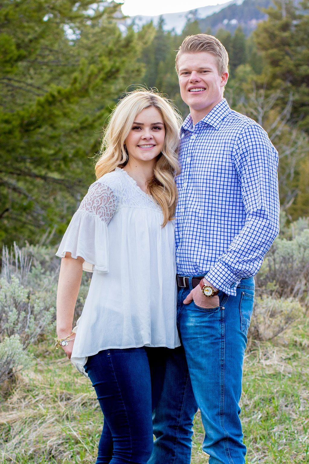 A pregnancy announcement photo shoot at Tibble Fork Reservoir, American Fork Canyon, UT | Arizona Photographer | Maren Elizabeth Photographer