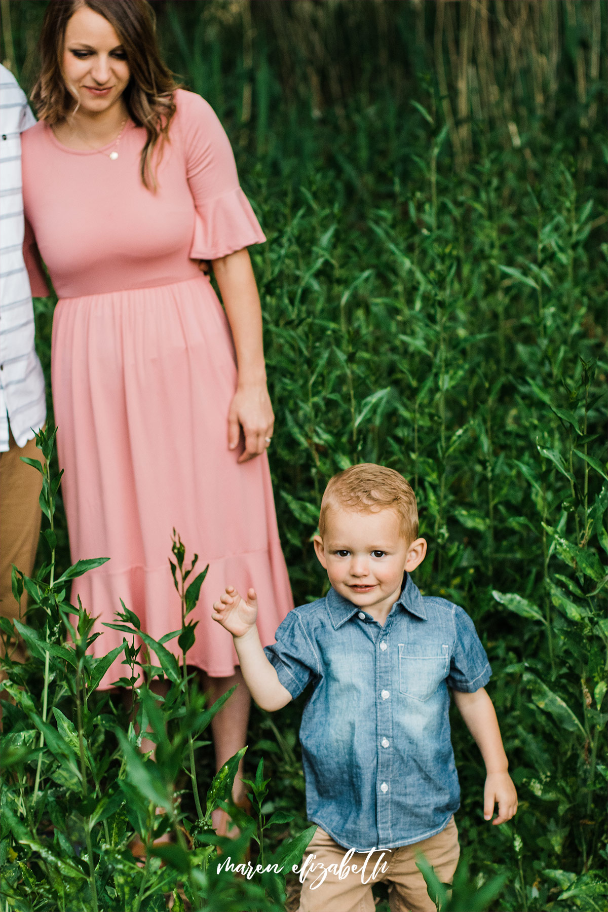 Loch Lomond Pond located in Saratoga Springs, UT is one of my go to spots for family pictures. Plus tips for taking pictures, especially with toddlers.