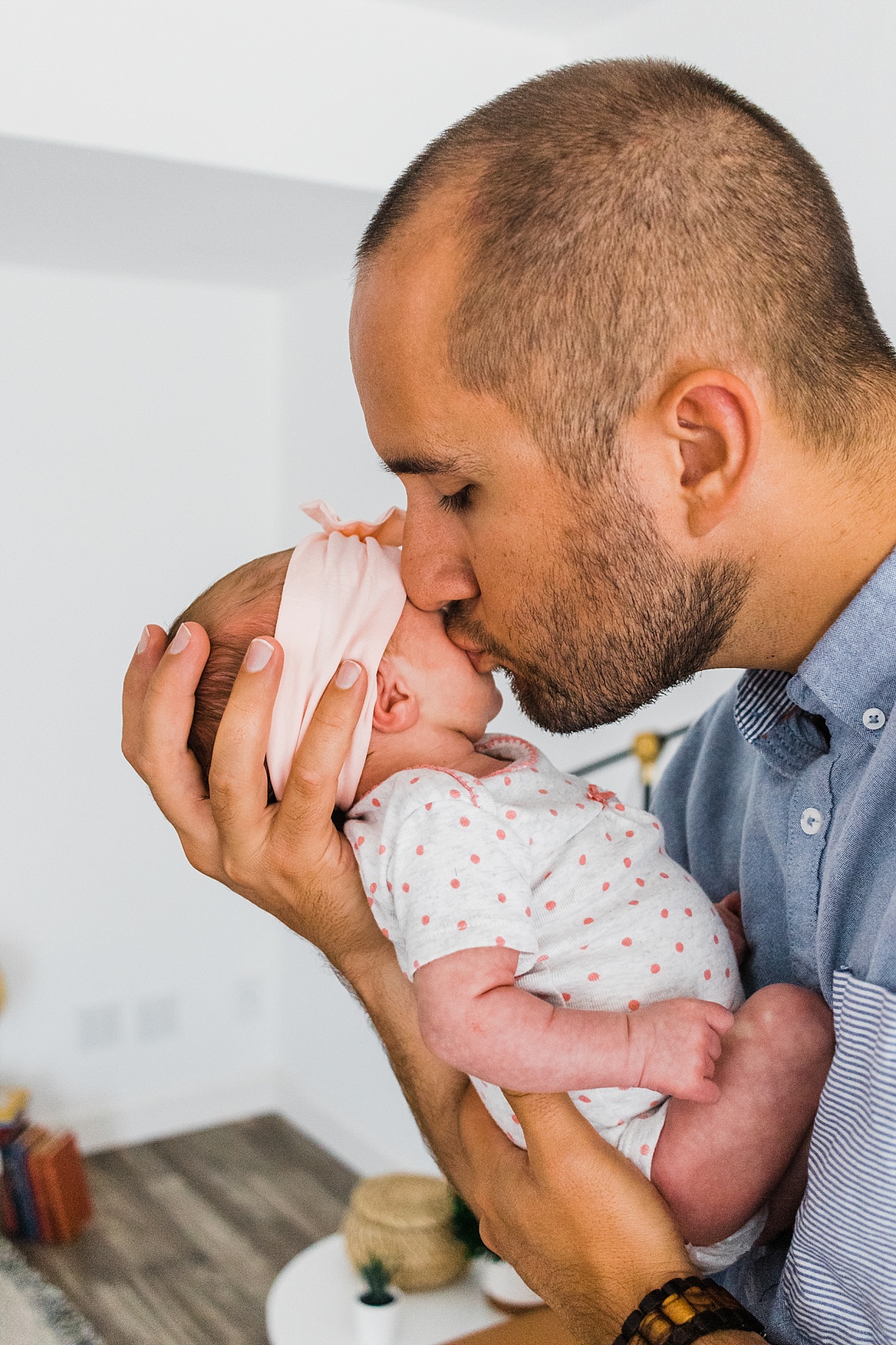 East Valley Newborn Photographer | Space One 2 One