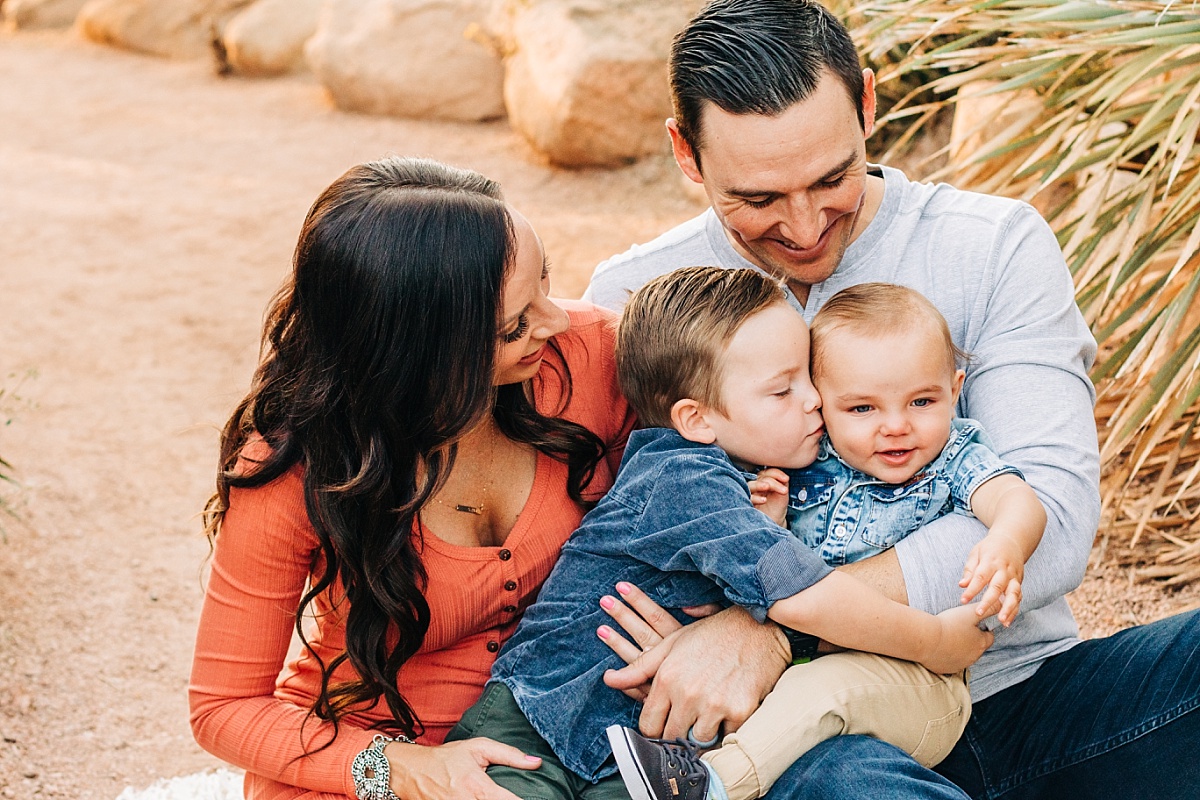 Desert Botanical Garden Family Photos | Free Admission | Phoenix Family Photographer