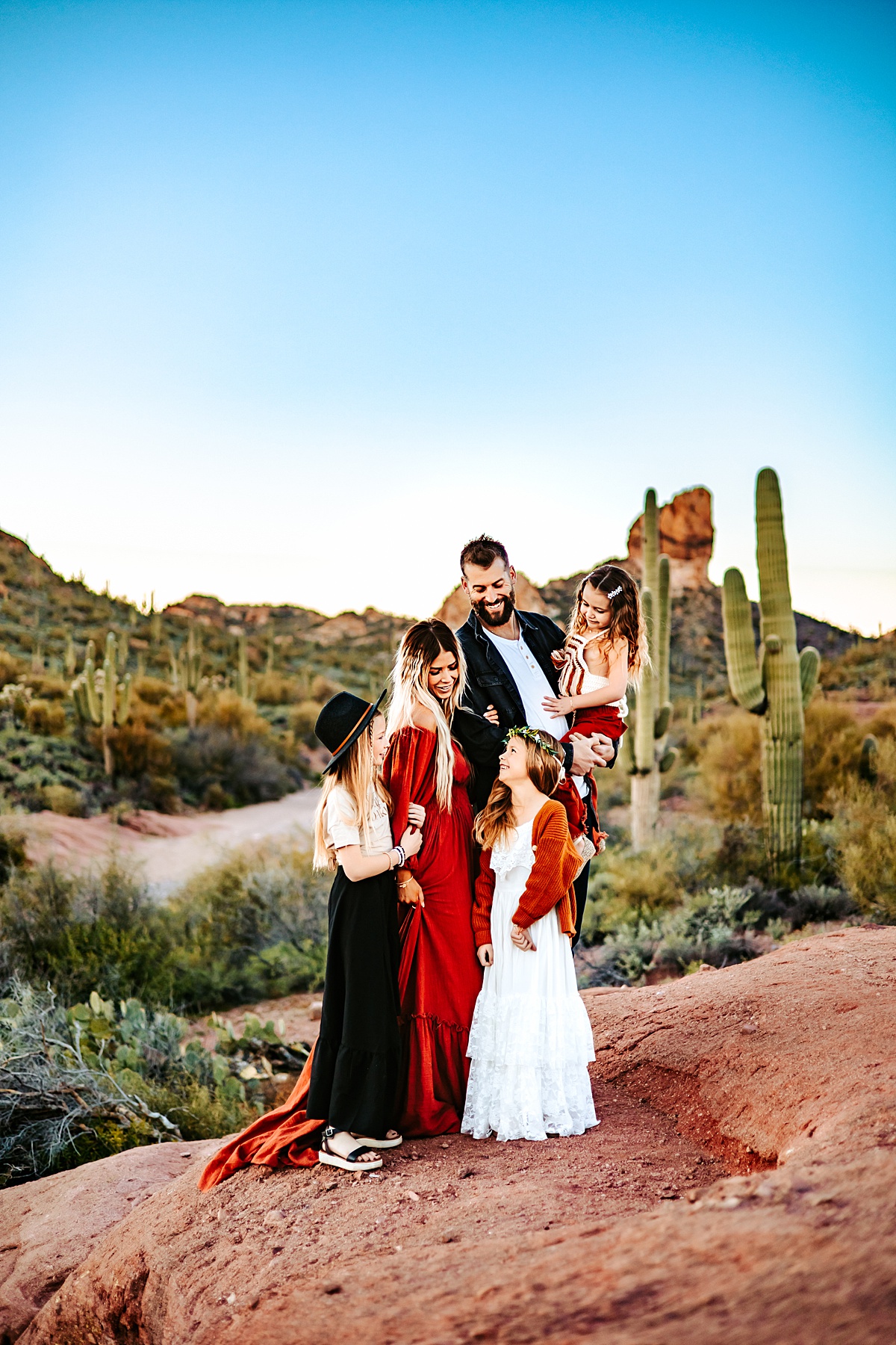 How to Style your Arizona Family Pictures