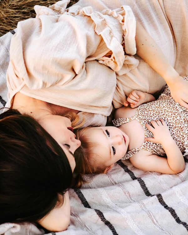 To all my clients waiting on their galleries… THANK YOU! For your patience and understanding.Pregnancy has robbed me of every ounce of focus and energy I usually posses and editing is slow going.

Managed to power through the rest of this session this morning. 😁 Couldn’t help it honestly, perry_lyss and her little girl are two of my favorite people to have in front of my lens. I can’t wait to add the two baby girls cooking in mamas belly to our next session together!

boldemotionalcolorful groovygoldenfeatures storytellersofchaos allheartaccess thestorytellingtribe unscriptedposingapp styleandselect azphotographer phoenixphotographer azfamilyphotographer scottsdalemoms mesamoms gilbertmoms azmomlife azmoms azmom arizonafamilyphotographer mesafamilyphotographer tspmentorshippresets